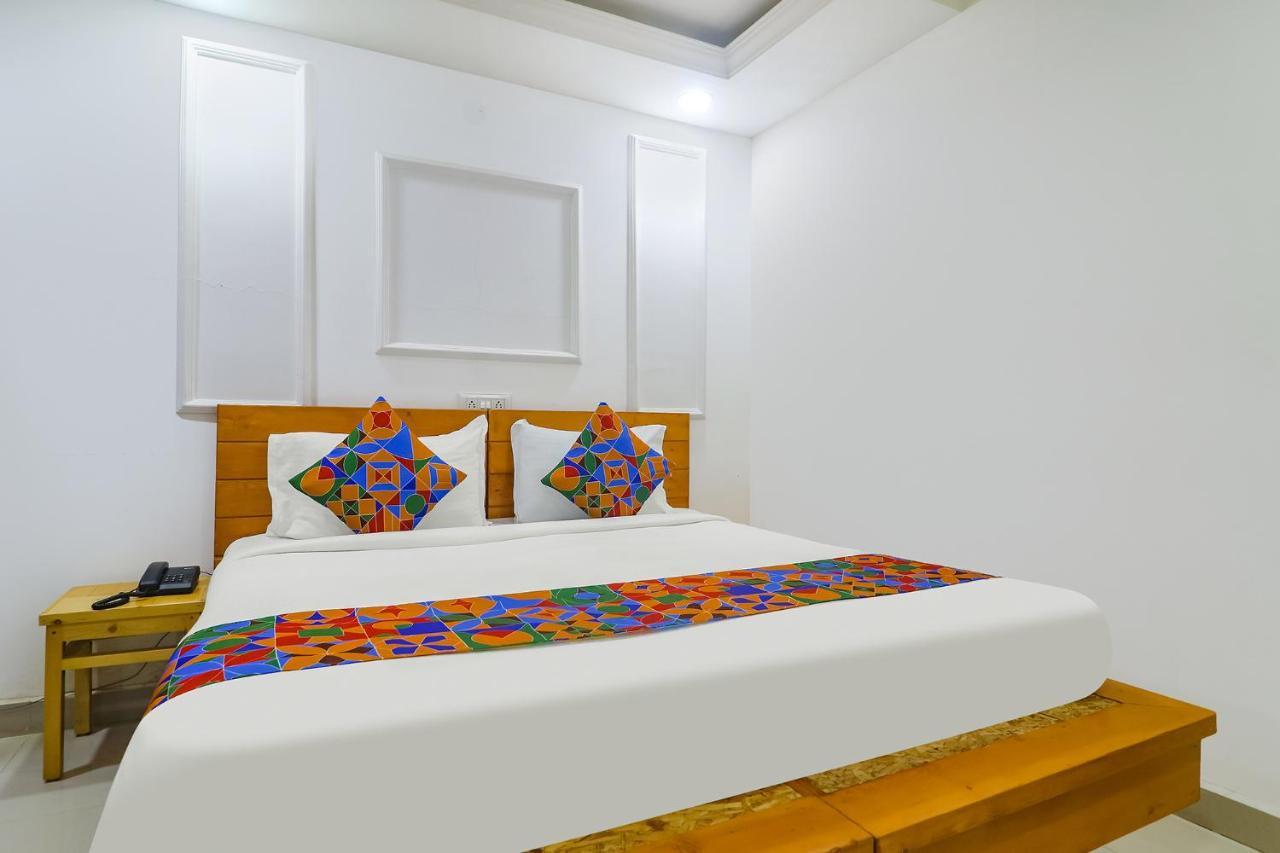 Fabhotel Green Leaf Hyderabad Esterno foto